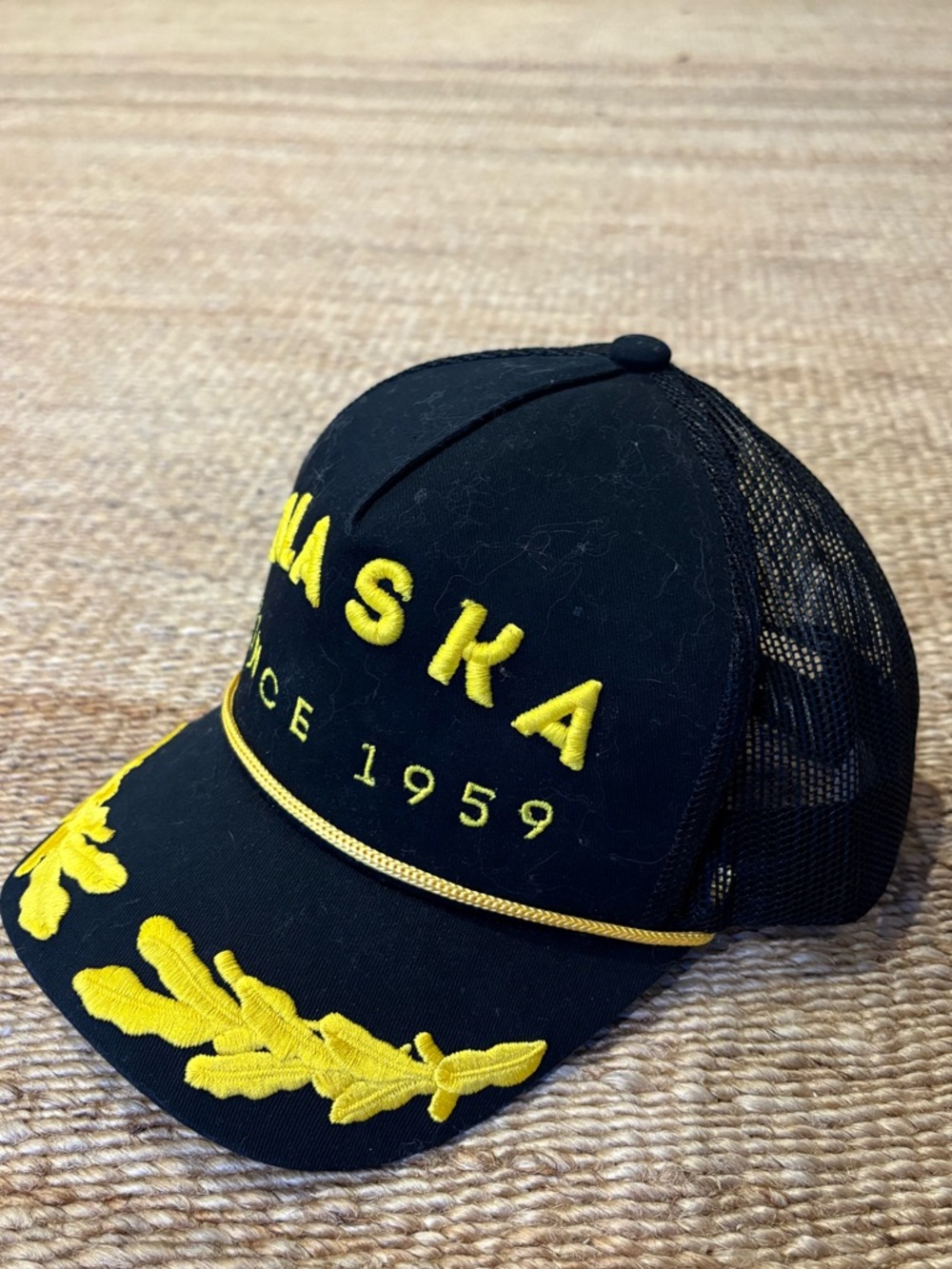 OTTO Black Hat with Yellow Alaska Embroidery - Picture 3 of 5